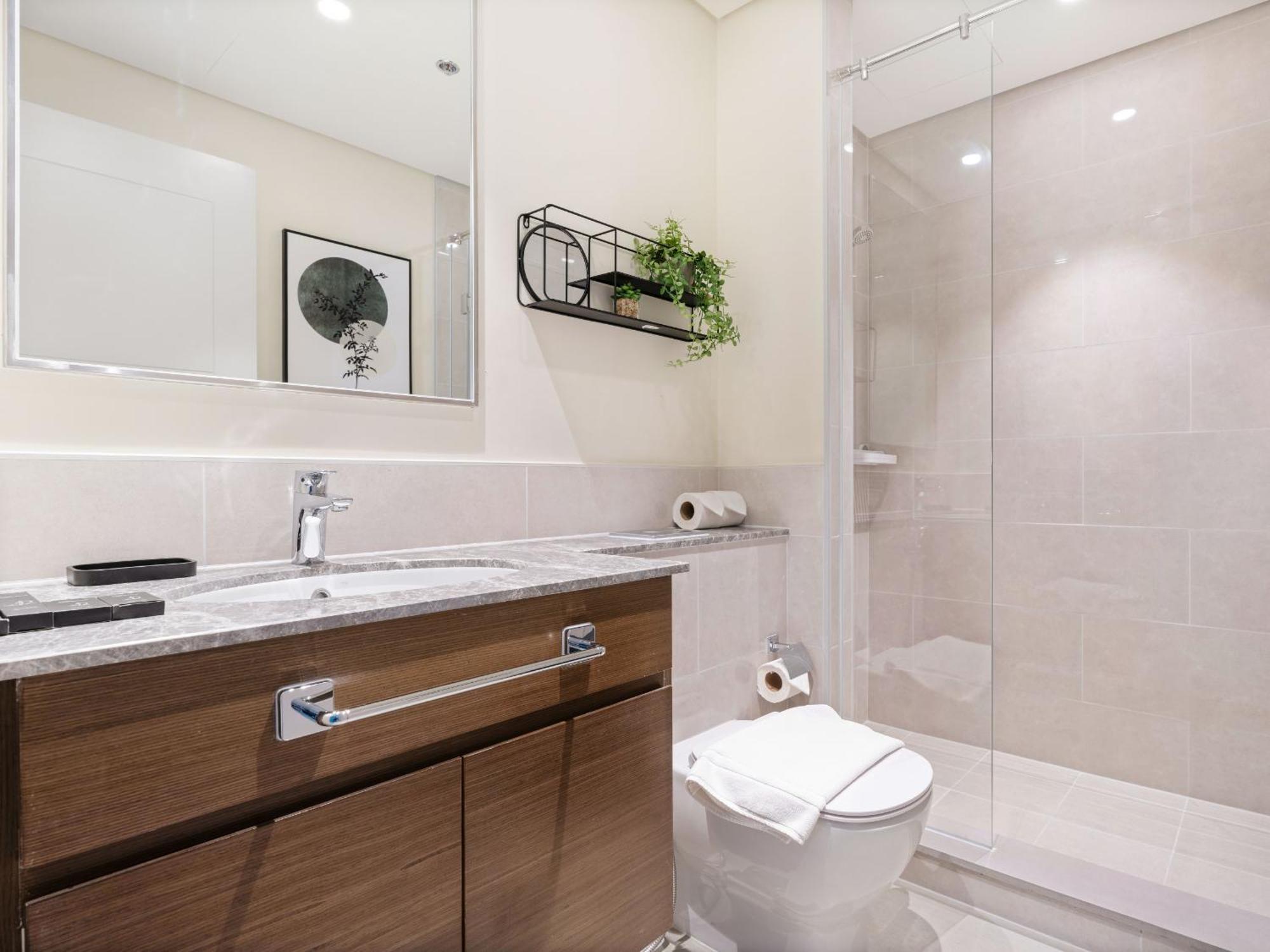 Elegant 2br In Forte, Downtown- 32 Apartment